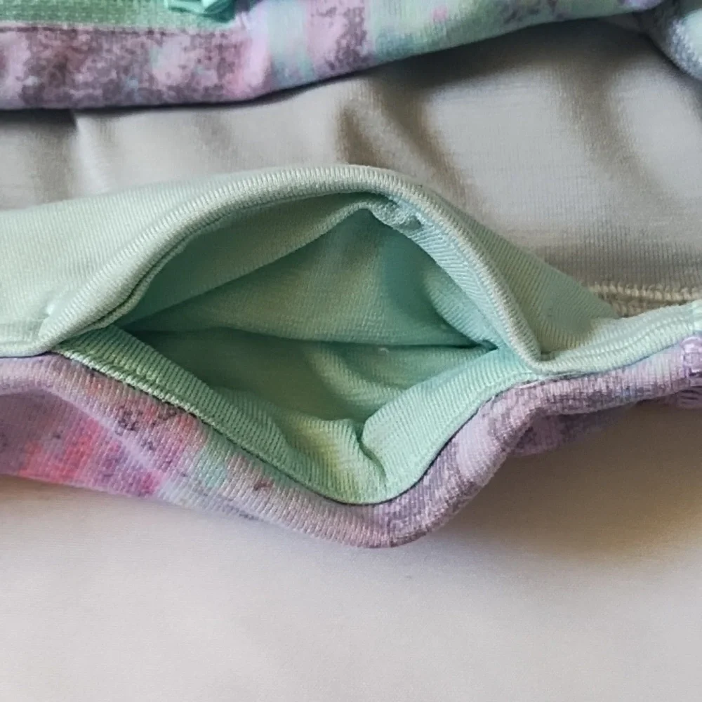 NWOT Ivivva Speedy Shorts Sz14